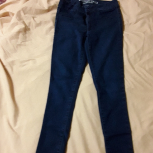 American Eagle size 2 jean skinny - Picture 1 of 6